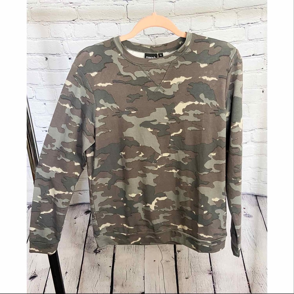 Mona B camo long sleeve